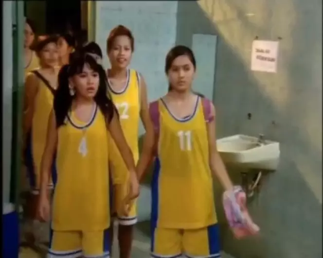 potret lawas ayu ting ting debut sinetron © berbagai sumber potret lawas ayu ting ting debut sinetron © berbagai sumber