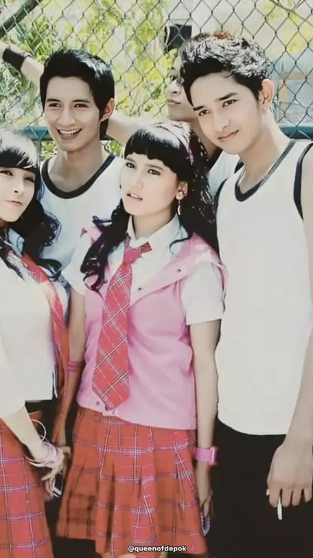 potret lawas ayu ting ting debut sinetron © berbagai sumber potret lawas ayu ting ting debut sinetron © berbagai sumber