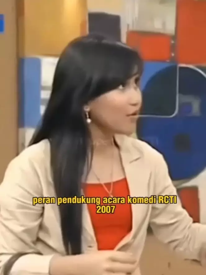 potret lawas ayu ting ting debut sinetron © berbagai sumber potret lawas ayu ting ting debut sinetron © berbagai sumber