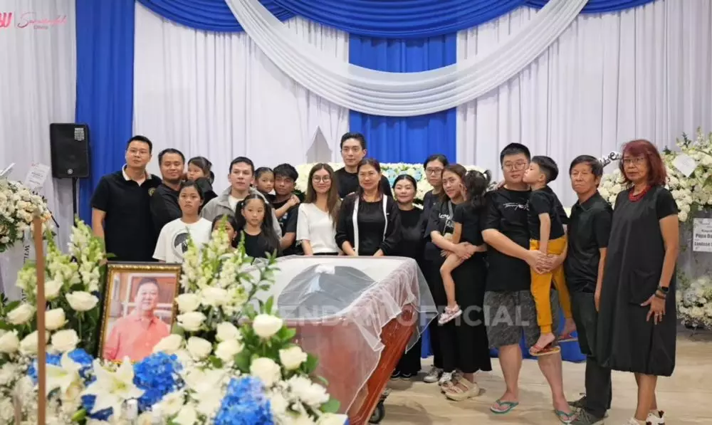 Giorgio Antonio setia dampingi Sarwendah © berbagai sumber