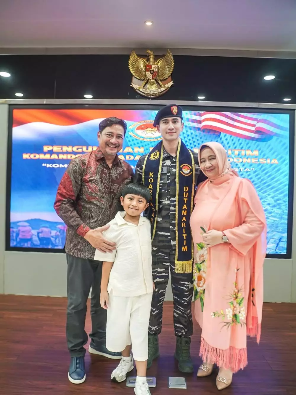 Verrel Bramasta diangkat jadi Duta Maritim © 2025 Instagram Verrel Bramasta diangkat jadi Duta Maritim © 2025 Instagram