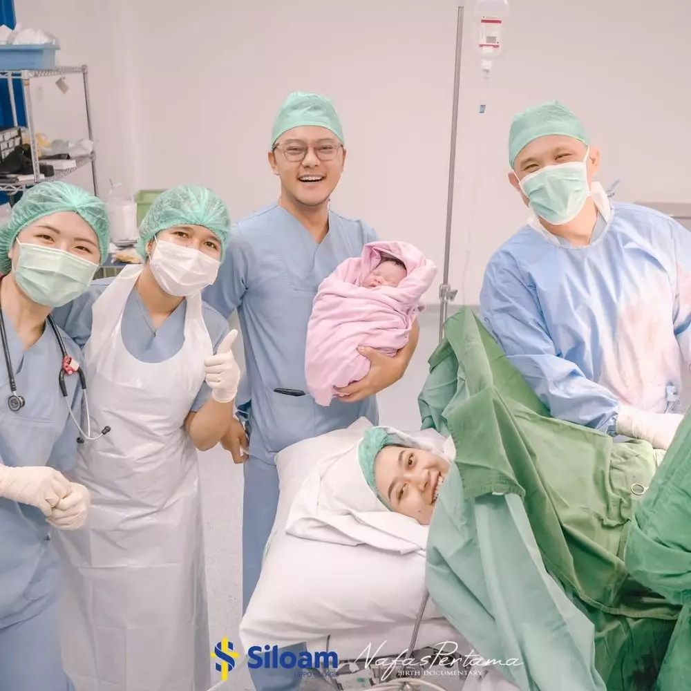 Kelahiran anak pertama Danang DA © 2025 Instagram