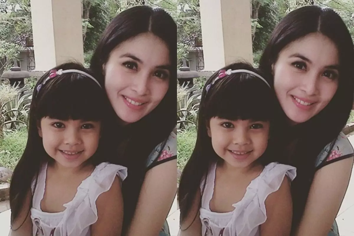 Cewek jago makeup ini ternyata anak Sandra Dewi di Tangan-Tangan Mungil, begini 11 transformasinya