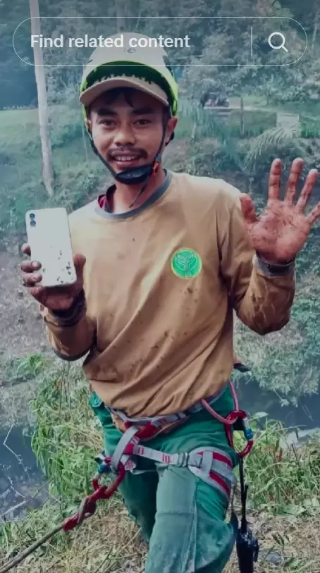 ponsel sejoli malah direbut monyet © TikTok ponsel sejoli malah direbut monyet © TikTok