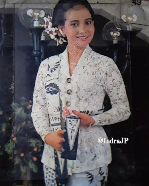 Anak musuh Suzanna ini aktris top 80-an © berbagai sumber Anak musuh Suzanna ini aktris top 80-an © berbagai sumber