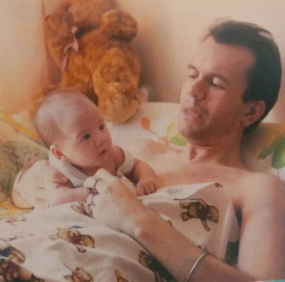 potret muda ayah seleb blasteran © Instagram