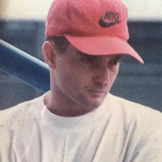 Masa muda ayah 13 seleb blasteran ini bikin naksir, paras ayah Rebecca Klopper mirip Harry Styles