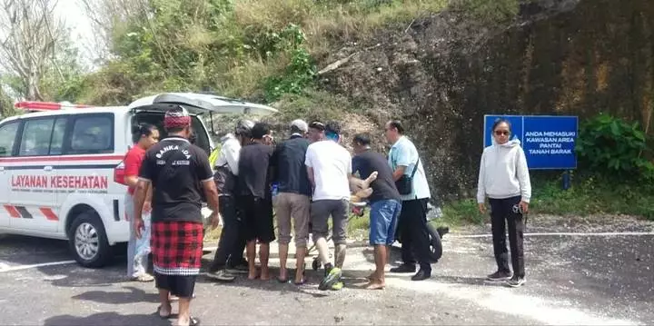 warga korsel paralayang © 2025 berbagai sumber