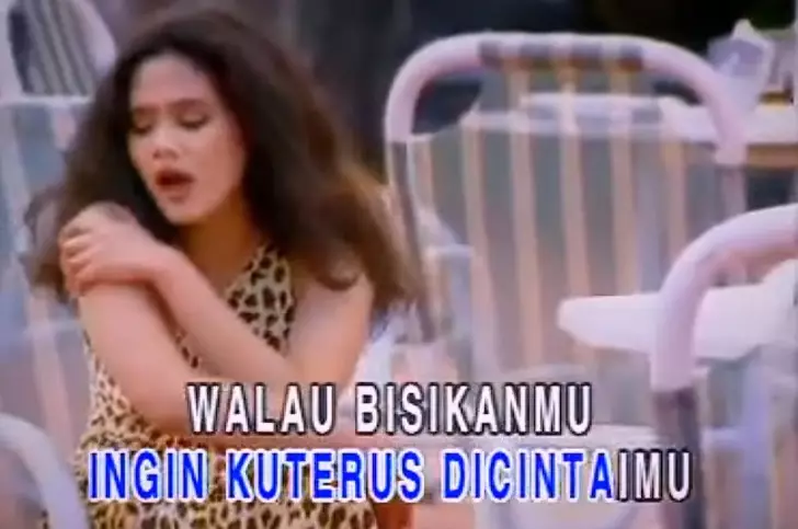 Mulan Jameela cover lagu Siti Nurhaliza © YouTube Mulan Jameela cover lagu Siti Nurhaliza © YouTube