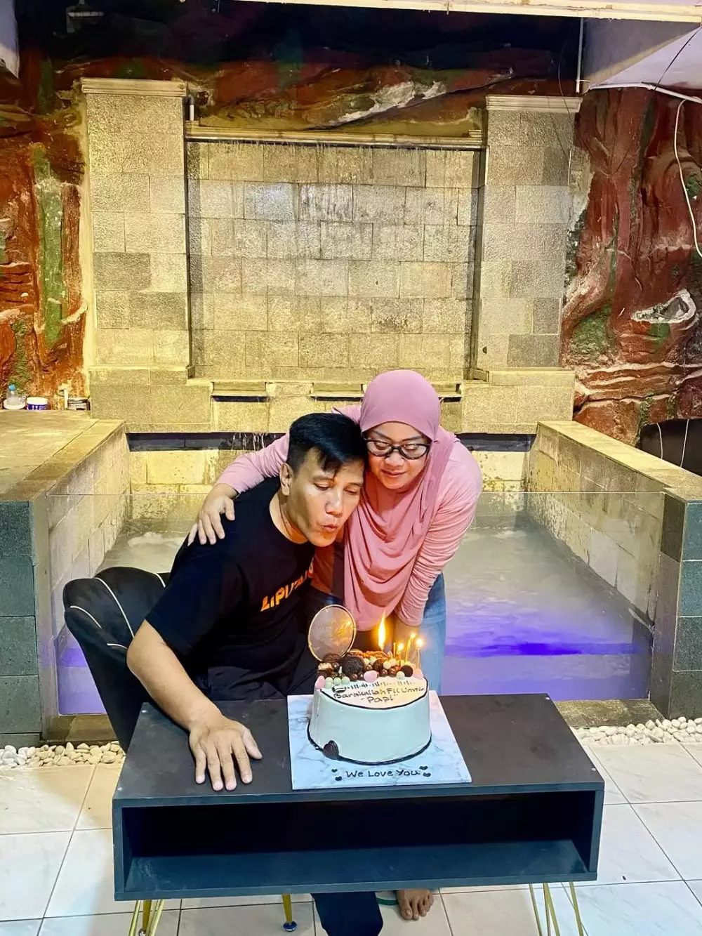 Potret Puput eks istri Doddy Sudrajat bareng suami baru © 2025 Instagram