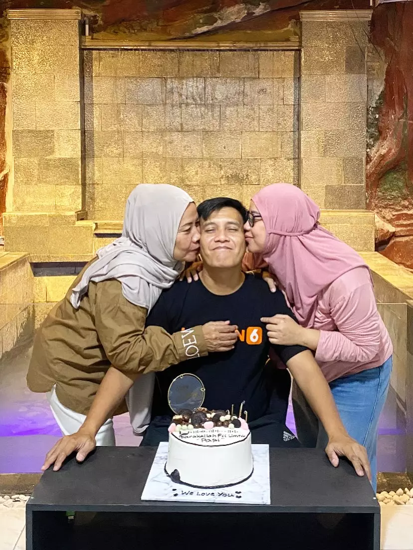 Potret Puput eks istri Doddy Sudrajat bareng suami baru © 2025 Instagram