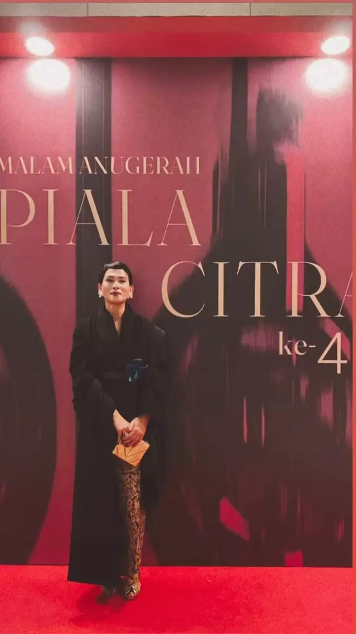 Transformasi Oscar Lawalata usai jadi transgender © 2025 brilio.net Transformasi Oscar Lawalata usai jadi transgender © 2025 brilio.net