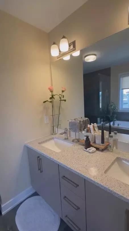 rumah baru cut memey di Kanada © 2024 Instagram