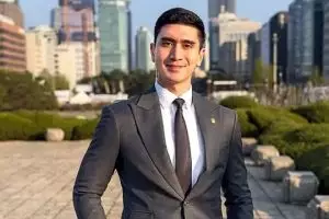 9 Artis ini mendadak jadi duta pemerintah, Verrel Bramasta jadi duta maritim