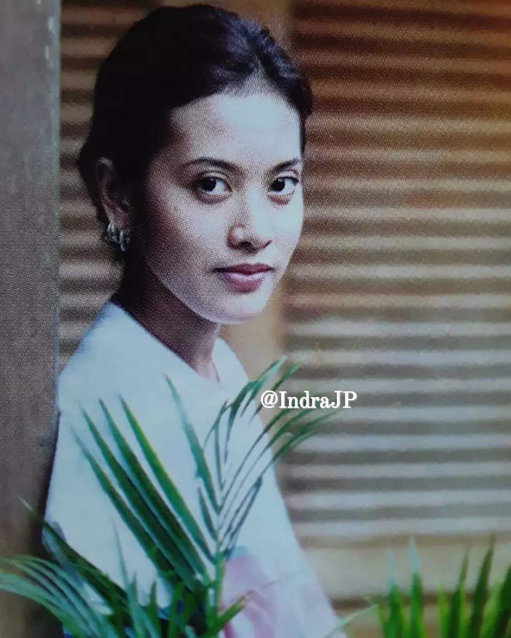 Potret lawas Elma Theana Ratu Sinetron © 2025 Instagram