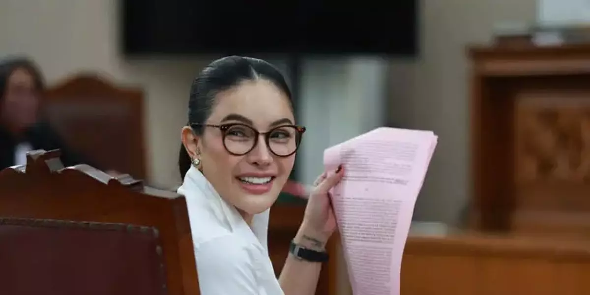 Nikita Mirzani bongkar borok produk skincare Reza Gladys di Sidang: “Tidak berizin, saya ada buktinya”