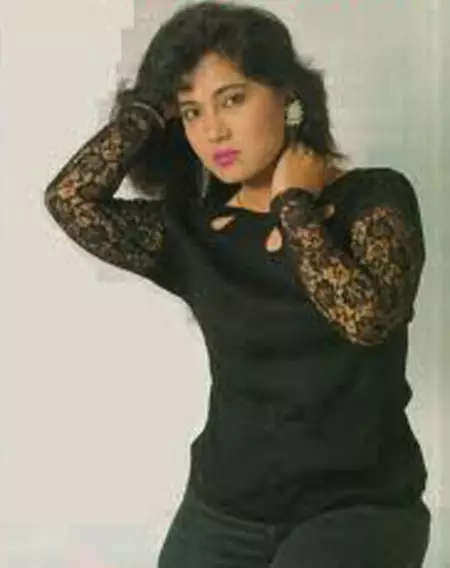 Penyanyi 80-an kekasih Indro di Warkop © berbagai sumber Penyanyi 80-an kekasih Indro di Warkop © berbagai sumber