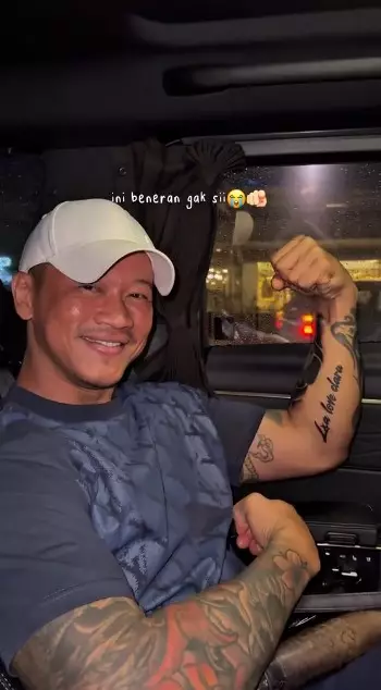 penjelasan Clara Shinta antarkan calon suami bikin tato © TikTok penjelasan Clara Shinta antarkan calon suami bikin tato © TikTok