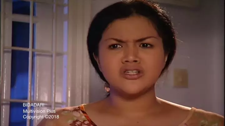 ijah pembantu marshanda di sinetron bidadari © YouTube ijah pembantu marshanda di sinetron bidadari © YouTube