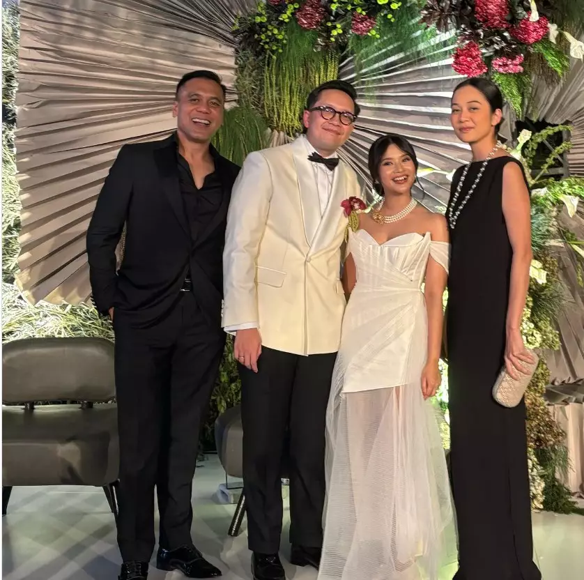 pernikahan Adira Kania anak Ikke Nurjanah © 2025 brilio.net pernikahan Adira Kania anak Ikke Nurjanah © 2025 brilio.net