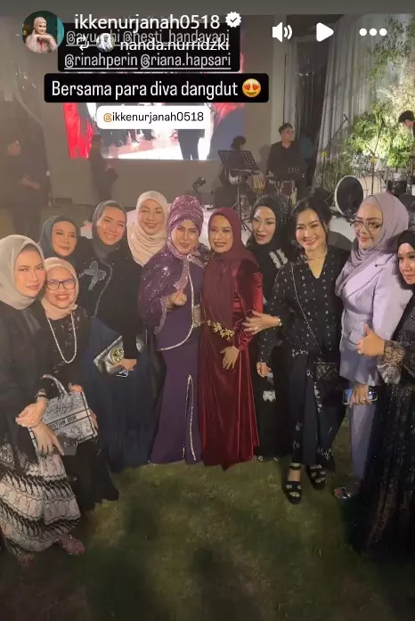 pernikahan Adira Kania anak Ikke Nurjanah © 2025 brilio.net pernikahan Adira Kania anak Ikke Nurjanah © 2025 brilio.net