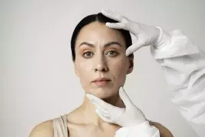 Rahasia wajah kencang, masker kolagen dari 3 bahan dapur ini ampuh samarkan kerutan dan garis halus