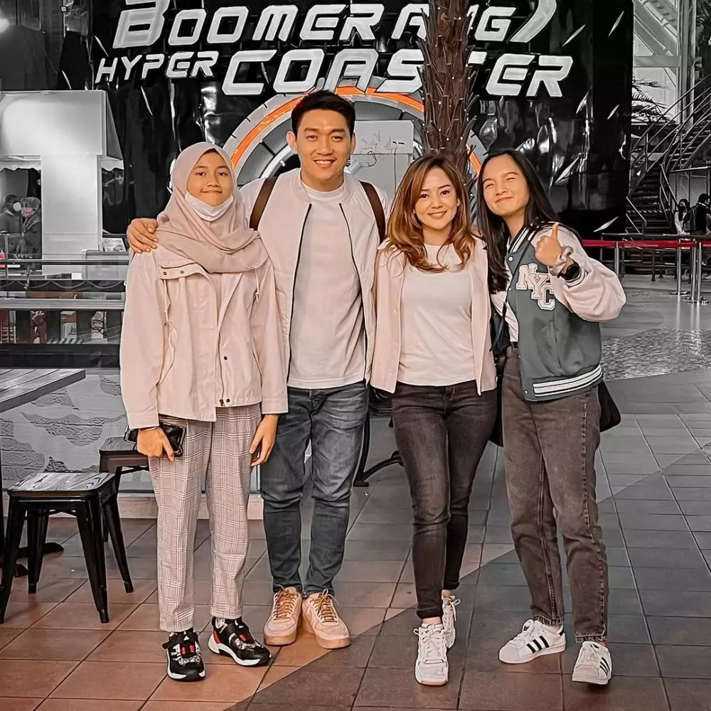 beda gaya Rania dan Ricci anak Ifan Seventeen dari istri pertama & Citra Monica © 2023 brilio.net