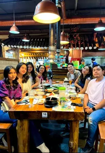 Potret akrab Ronnie Sianturi dan Atiek CB meski sudah cerai © 2025 Instagram