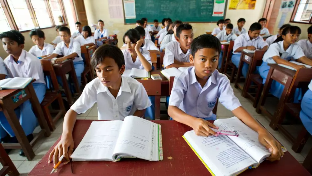 Contoh soal bunga majemuk kelas 11 © 2025 brilio.net