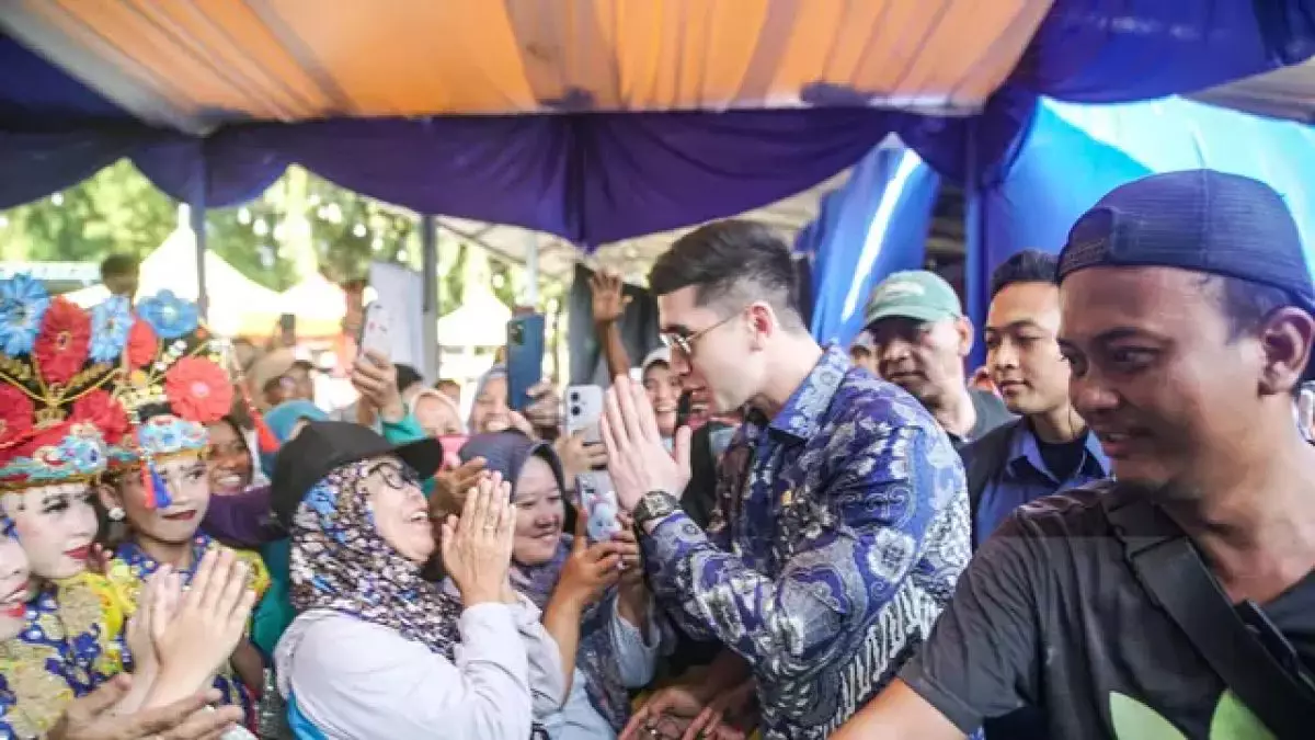 Momen Verrell Bramasta jalani masa reses anggota DPR, rogoh kocek Rp100 juta untuk UMKM dan seniman