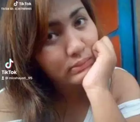 potret lawas Mira Hayati © TikTok potret lawas Mira Hayati © TikTok