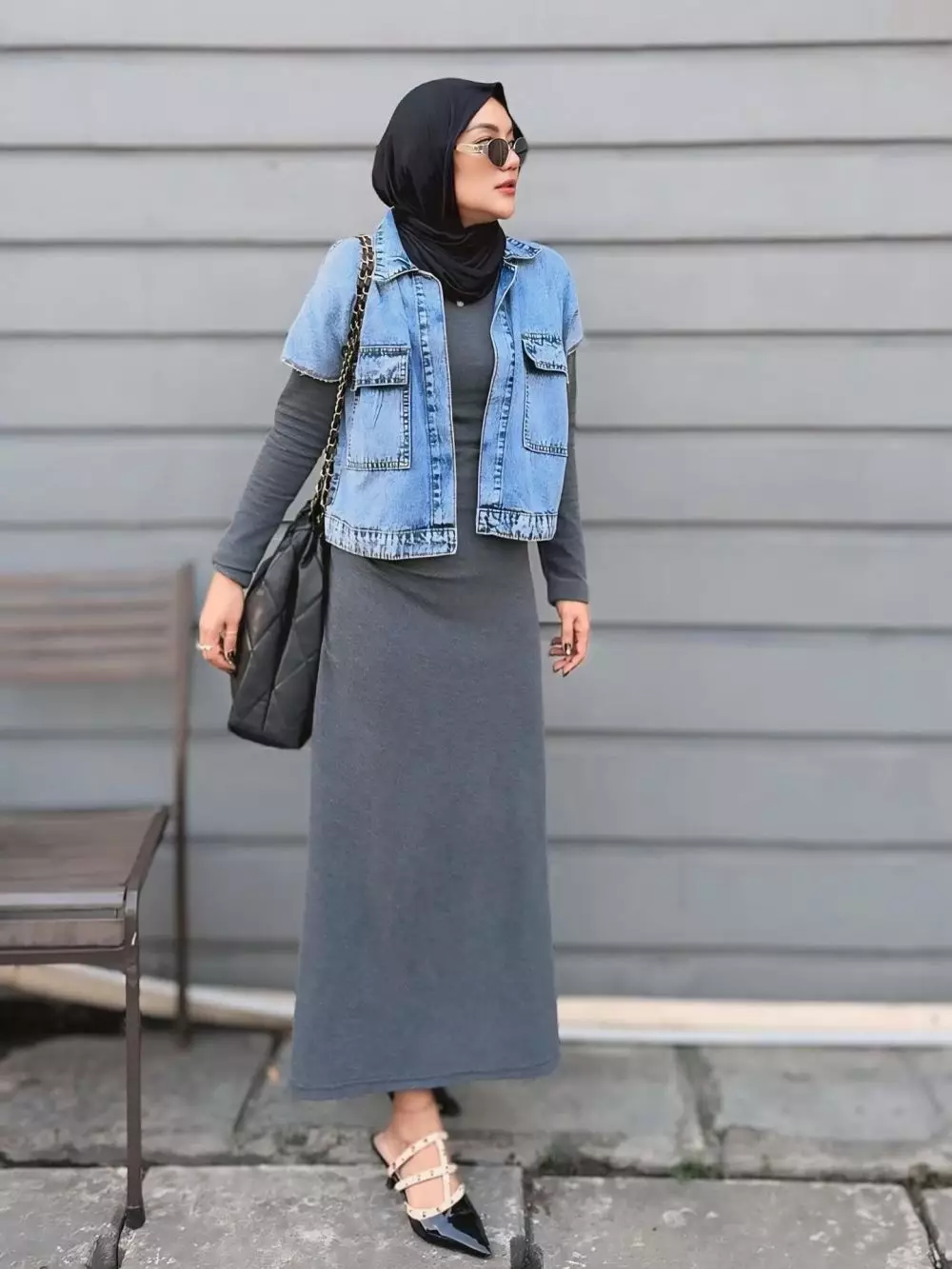 wanita senyum bahagia akhirnya pisah dari suami © Instagram wanita senyum bahagia akhirnya pisah dari suami © Instagram