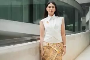 6 Potret nostalgia Dian Sastrowardoyo dari kecil sampai remaja, terselip kenangan bareng Ibnu Jamil