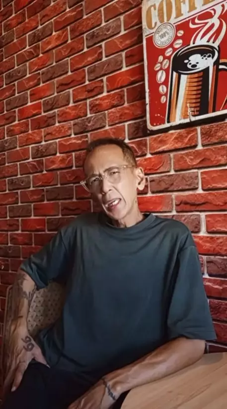 kabar terkini Raymond Manthey ini miris © berbagai sumber kabar terkini Raymond Manthey ini miris © berbagai sumber