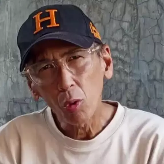 7 Potret Raymond Manthey mantan suami Yuni Shara, dulu anak konglomerat kini cari loker jadi supir