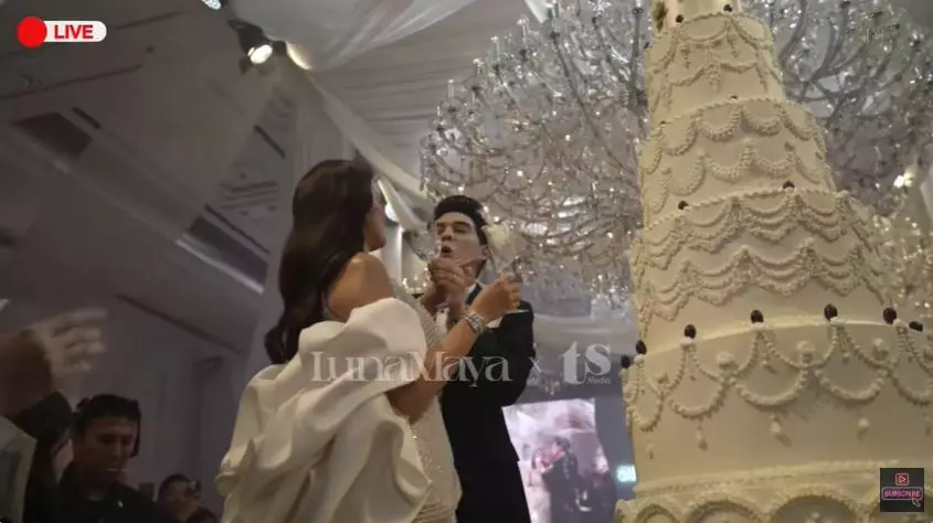 Momen resepsi pernikahan Luna dan Maxime di Jakarta © 2025 brilio.net