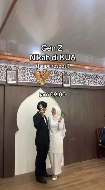 Pasangan Gen Z ini pilih nikah di KUA © TikTok Pasangan Gen Z ini pilih nikah di KUA © TikTok