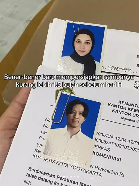Pasangan Gen Z ini pilih nikah di KUA © TikTok Pasangan Gen Z ini pilih nikah di KUA © TikTok