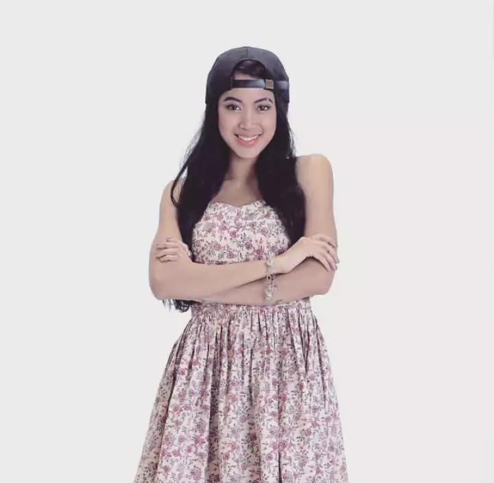 Pernah jadi penari balet, intip 11 potret lawas Widi Vierratale berbagai sumber