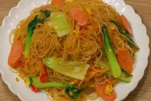 Resep bihun goreng anti gagal: Kering, nggak lembek, dan tahan lama