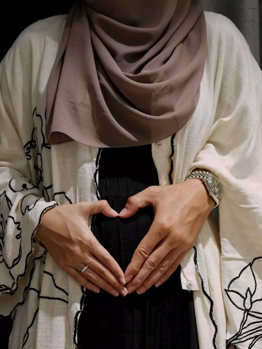 Adiba Khanza dan Egy Maulana umumkan kehamilan anak pertama © 2025 Instagram Adiba Khanza dan Egy Maulana umumkan kehamilan anak pertama © 2025 Instagram