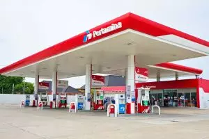 Daftar harga BBM Pertamina terbaru per 1 Agustus 2025, ada penurunan harga Pertamax