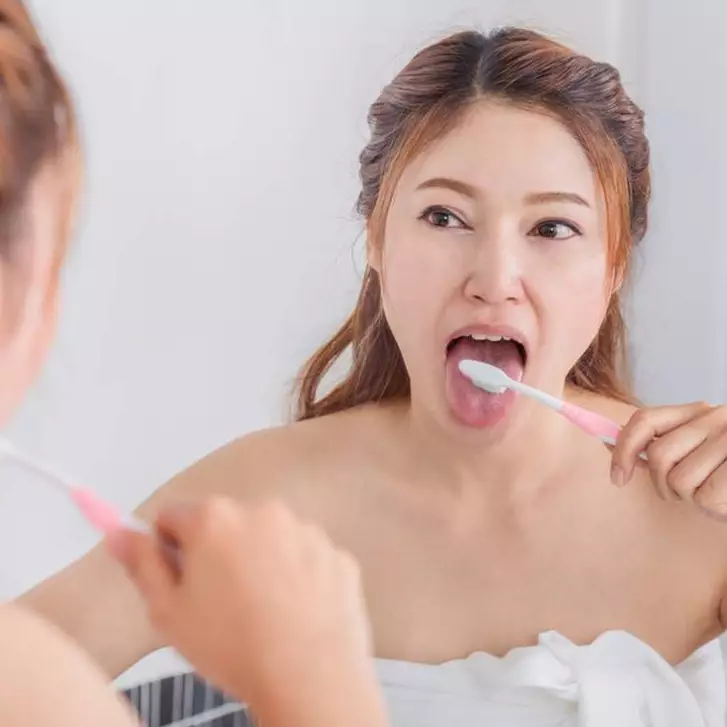 Ternyata makan 1 buah ini bikin plak dan karang gigi hilang, mulut jadi bersih dan bebas bau