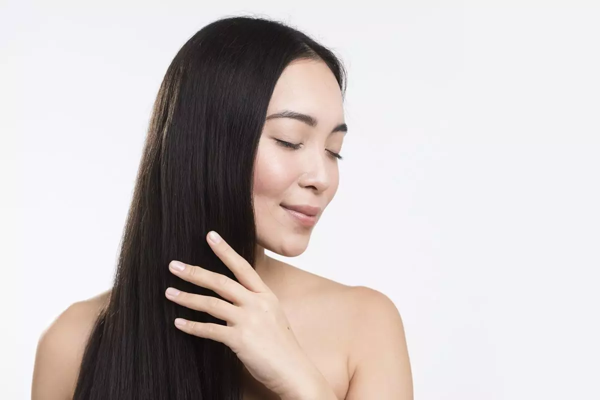 10 Produk hair care canggih ini bekerja berdasarkan kelembapan dan kerusakan rambut real-time