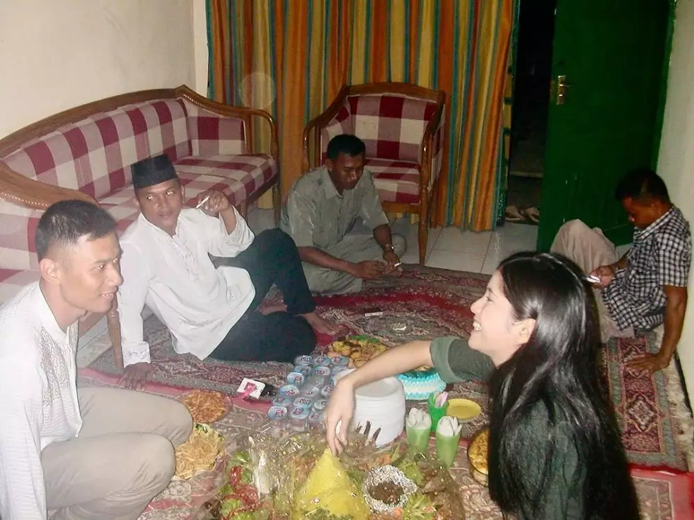 foto pacaran annisa dan agus © Instagram