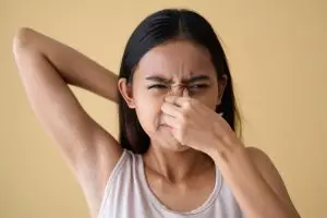 Wangi sepanjang hari tanpa parfum, begini cara atasi bau badan secara alami