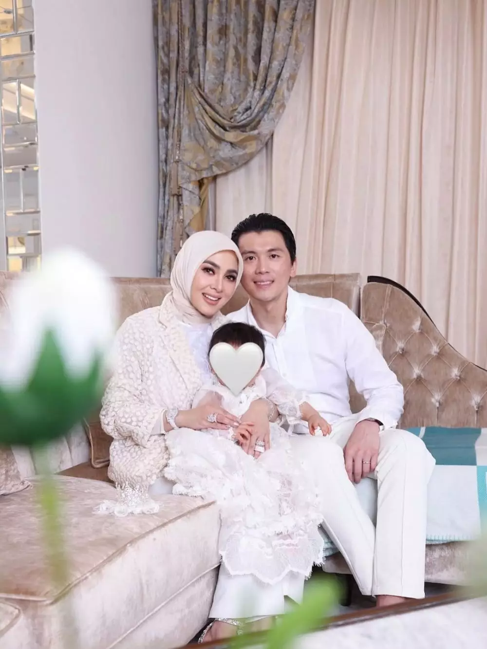 Syahrini dan Baby Lily ulang tahun © 2025 Instagram Syahrini dan Baby Lily ulang tahun © 2025 Instagram