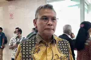 Perjalanan karier Johan Budi: Dari jubir KPK ke Komisaris TransJakarta
