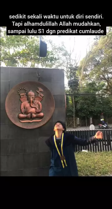 kisah anak kuli lulusan ITB © Instagram kisah anak kuli lulusan ITB © Instagram