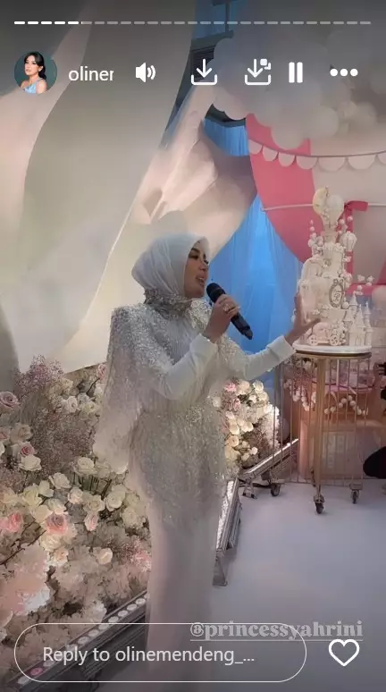 syukuran privat ultah Syahrini © Instagram syukuran privat ultah Syahrini © Instagram